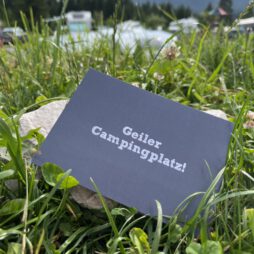 Postkarte "Geiler Campingplatz"